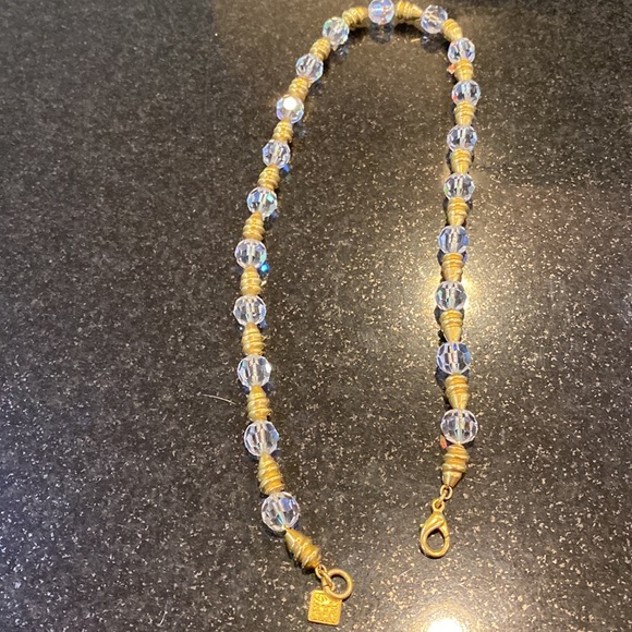 Anne Klein vintage gold necklace with lucite beads - Picture 4 of 4